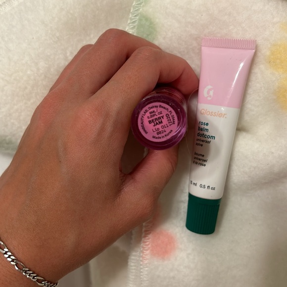 lipglosses - Picture 2 of 3